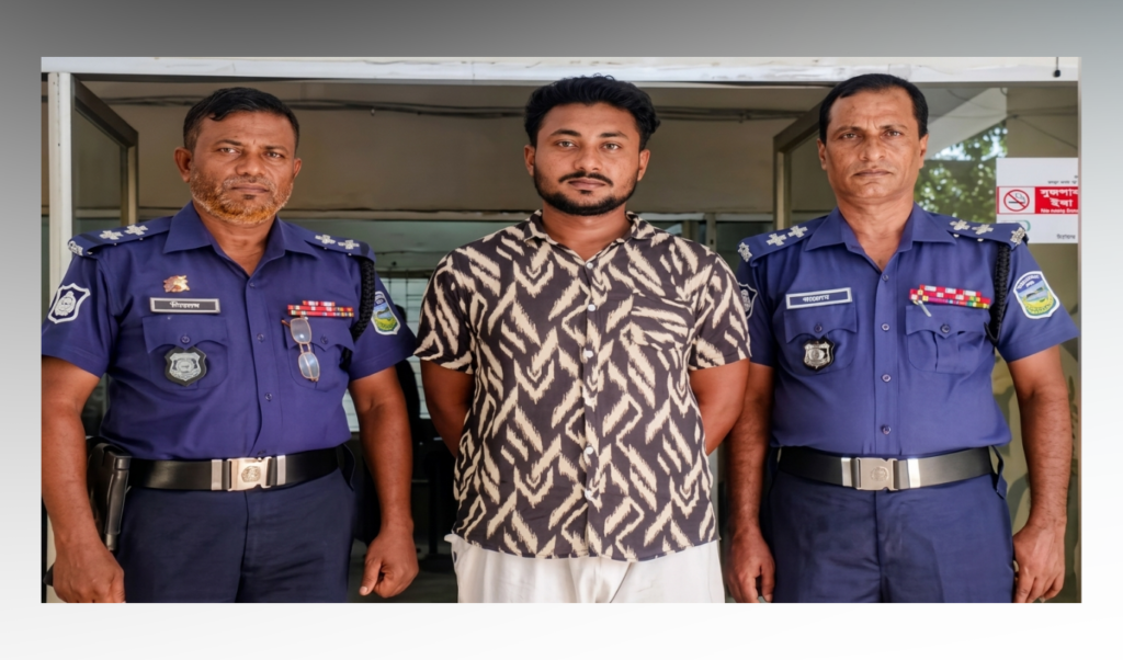 শেরপুরে গভীর রাতে মশাল মিছিলের চেষ্টা আওয়ামী লীগের ৬ নেতাকর্মী গ্রেপ্তার শেরপুরে গভীর রাতে মশাল মিছিলের চেষ্টা: আওয়ামী লীগের ৬ নেতাকর্মী গ্রেপ্তার