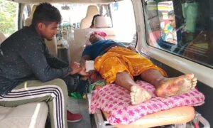 আধিপত্য বিস্তার নিয়ে নড়াইলে যুবককে কুপিয়ে হত্যা আধিপত্য বিস্তার নিয়ে নড়াইলে যুবককে কুপিয়ে হত্যা
