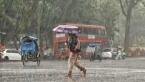 বঙ্গোপসাগরে লঘুচাপের সম্ভাবনা, বাড়তে পারে বৃষ্টিপাত বঙ্গোপসাগরে লঘুচাপের সম্ভাবনা, বাড়তে পারে বৃষ্টিপাত