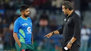 বাবরকে ‘ছোলা বিক্রেতা’ বললেন ওয়াসিম আকরাম