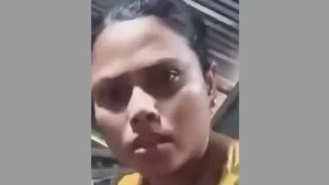 স্বামীকে দেশে ফেরাতে সন্তানকে ফাঁস দেওয়ার চেষ্টা