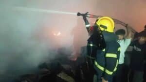 কেরানীগঞ্জে কারখানায় ভয়াবহ আগুনে প্রাণ গেল একজনের