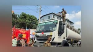 টঙ্গীতে ওষুধ কারখানার আগুন ভয়াবহ রূপ নিয়েছে, যোগ দিল সেনাবাহিনী