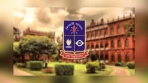 ঢাবিতে গাড়ির ধাক্কায় আহত ৫ শিক্ষার্থী, চালকের লাইসেন্স ছিল না