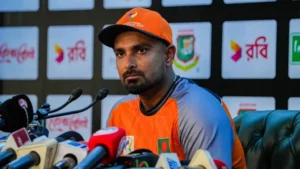 পাকিস্তানের কাছে হেরে ফাইনাল থেকে ছিটকে বাংলাদেশ