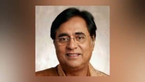 স্মরণ—‘তুম ইতনা যো মুসকুরা রহে হো’ গানে অমর জগজিৎ সিং